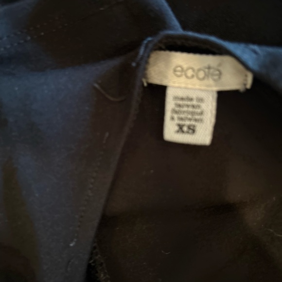 Ecote Plunge Halter - Picture 4 of 4